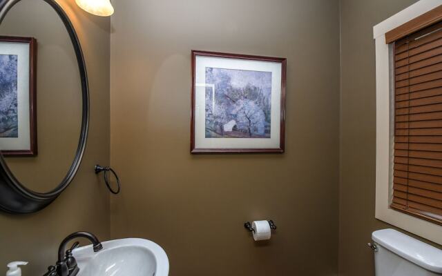 Valhalla on Mystic Creek