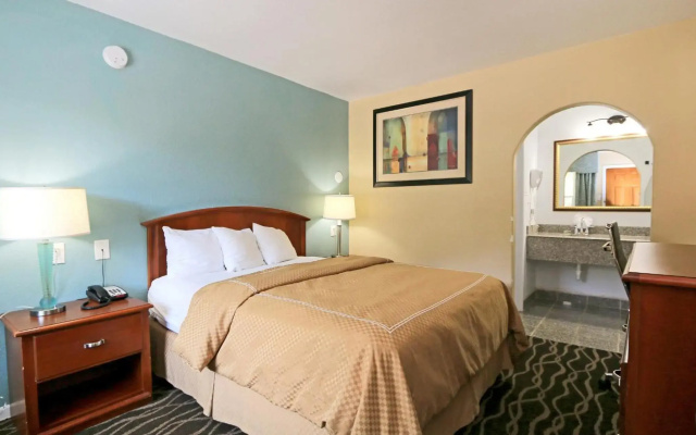 Econo Lodge Austin South