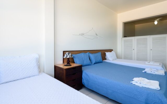 Omar do Rio - Apartamento A802