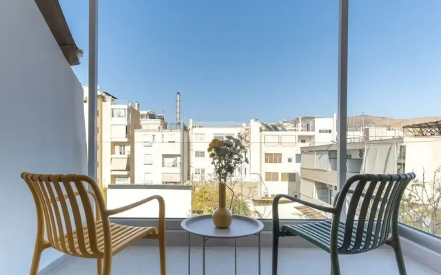 Charming Minimal apt in the Center of Glyfada