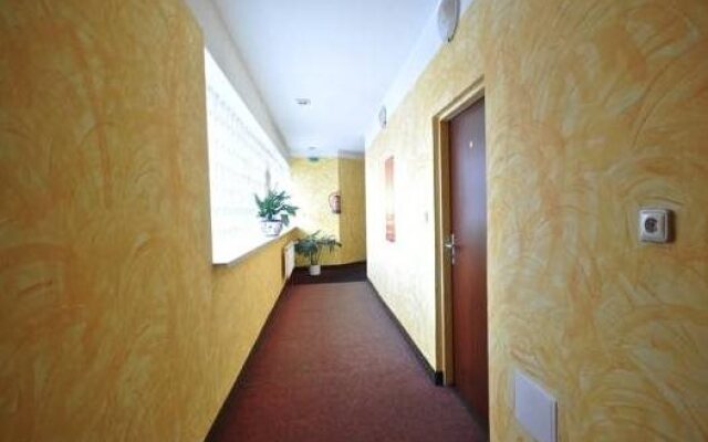 Hotel Taurus