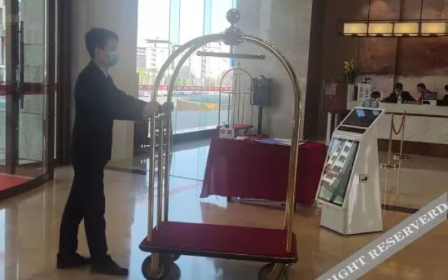 Dengzhou Ruihua Pengyi Hotel