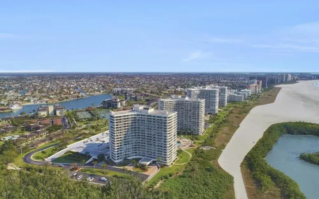 Seaview #67023 - 2 Br Condo