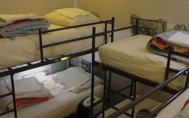 The Golden Stork - Hostel