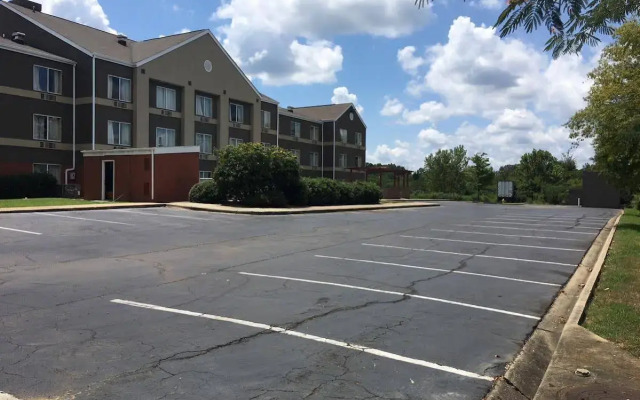 Budgetel Inns & Suites