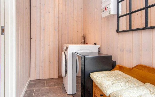 6 Person Holiday Home in Hemmet-by Traum