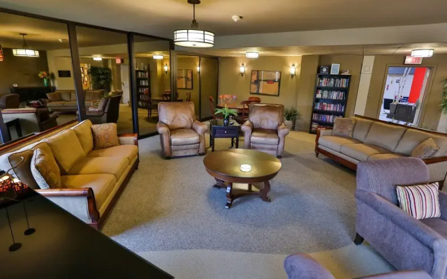 Travelway Inn Sudbury