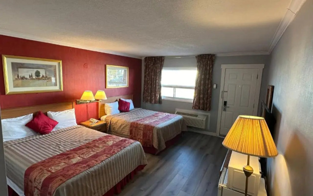 Econo Lodge Cornwall