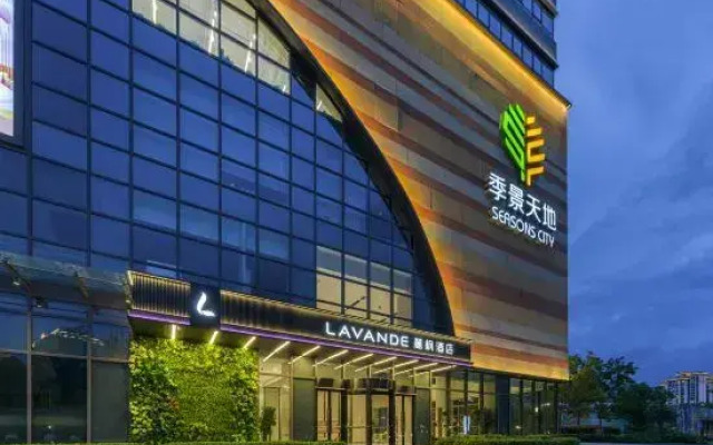 Lavande Hotel (Tianjin Zhongxin Ecological City Jijing Tiandi Branch)