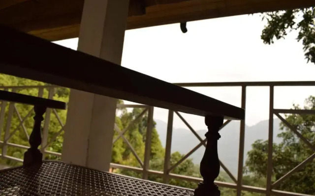 Forest Edge Hotel
