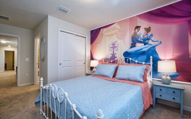 Solterra - 5 Bedrooms Townhome w/Spashpool-7041SR