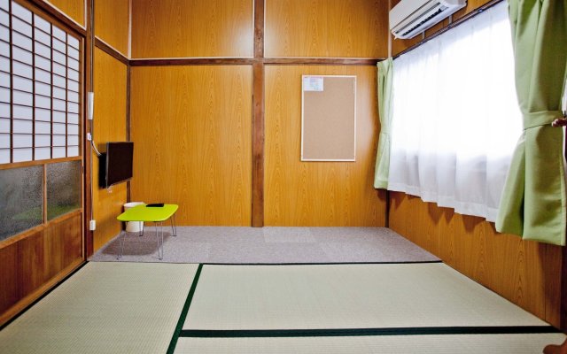 Dormitory Sandanya Guesthouse