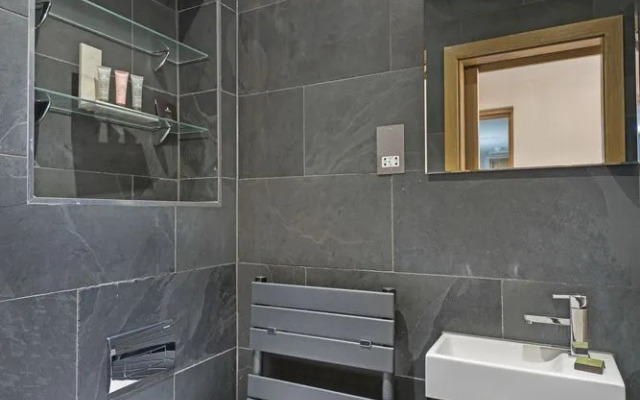 City Promenade Apartments