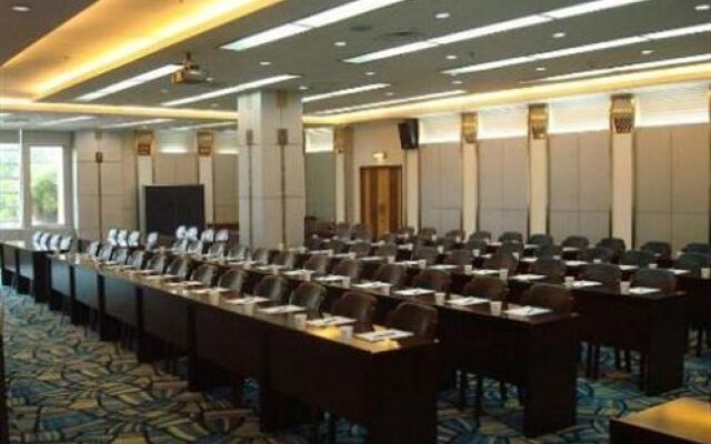 Hangzhou Commercial Center Hotel