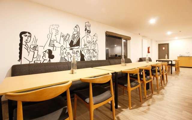Rajdhani Residency by OYO Rooms