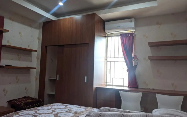 Pinewood Apartment by Vial