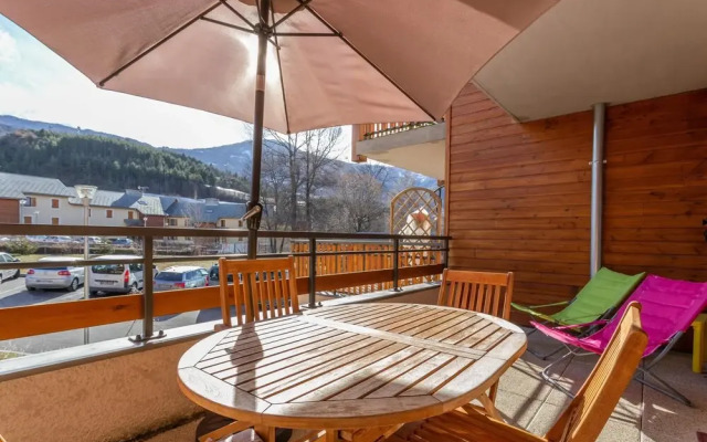 Apartment With 2 Bedrooms in Guillestre, With Wonderful Mountain View,