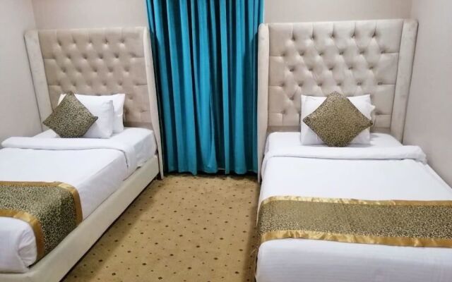 Grand Lily Hotel Suites