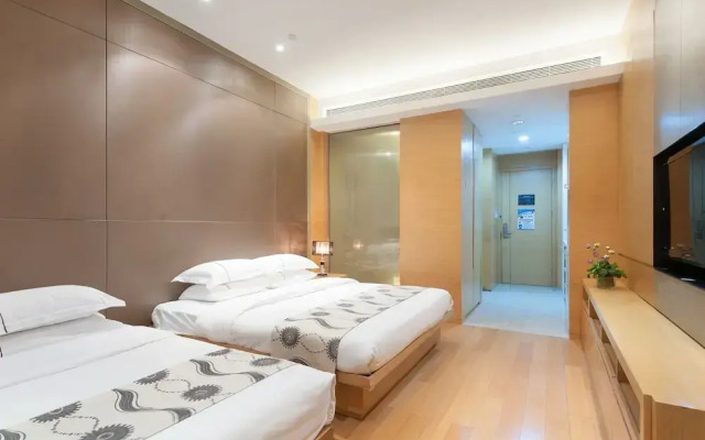 Yicheng Pazhou Poly World Trade Centre Apartment