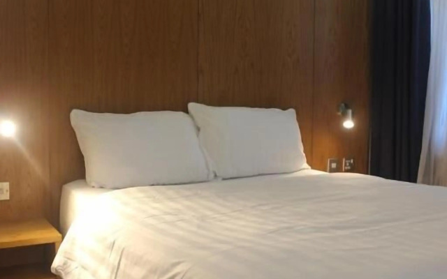 Corona Hotel Sheffield Meadowhall