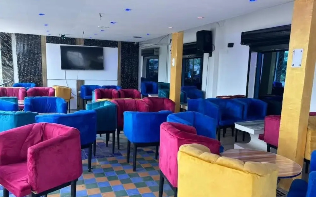Hotel L'Empire