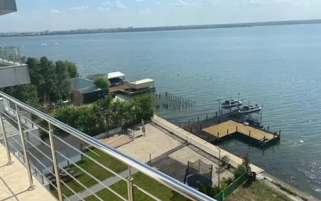 Lake View