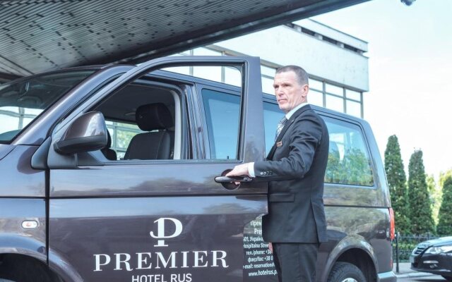 Premier Hotel Rus