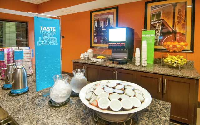 Hampton Inn Metairie