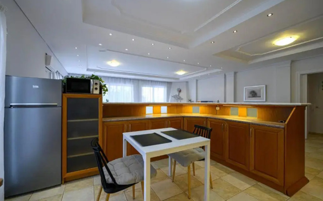Marine Luxury Apartment Kalamata
