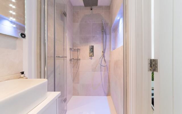 Fulham Broadway 1 Bed - Sw Balcony - Pet Friendly