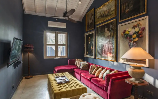 Monara House