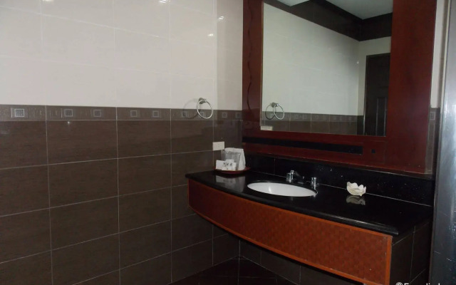 MO2 Westown Hotel Bacolod - Mandalagan