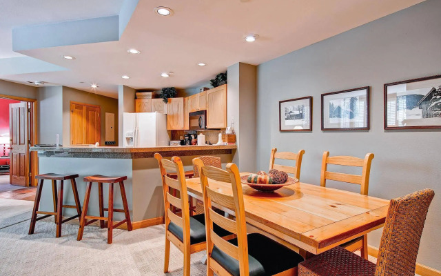 Highlands Westview by East West Hospitality