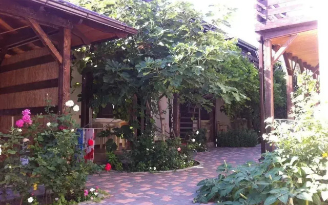 Sadorini Guest House
