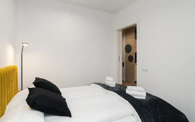 Opieńskiego Poznań by Renters Prestige