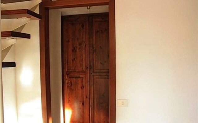 Cosy Holiday Home in Isola Rossa With Garden