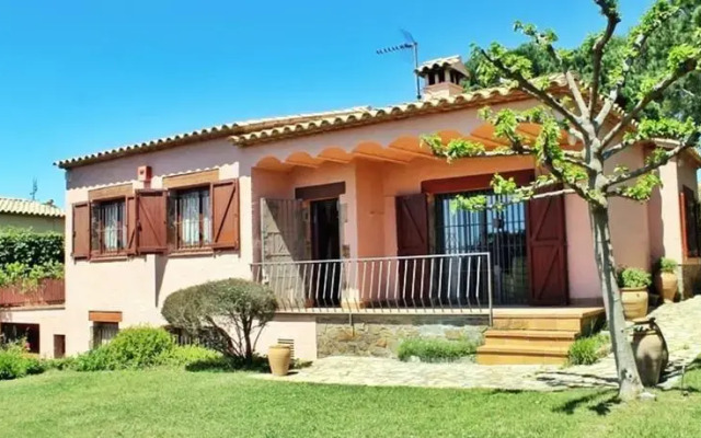 Minimm Casa En Begur