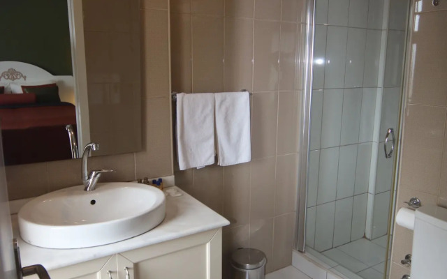 Hotel Taksim Home