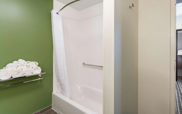 Sleep Inn & Suites Yukon Oklahoma City