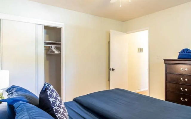 Sunny Palo Alto Two Bed