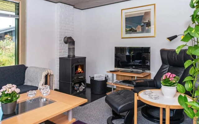 6 Person Holiday Home in Ebeltoft-by Traum