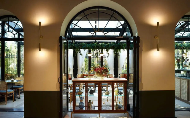 SAY Hotel