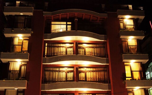 Reliance Hotel Apartment