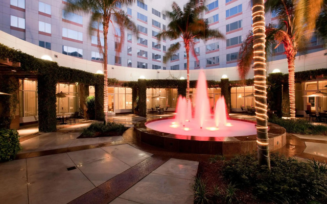 Sheraton® Suites Fort Lauderdale West