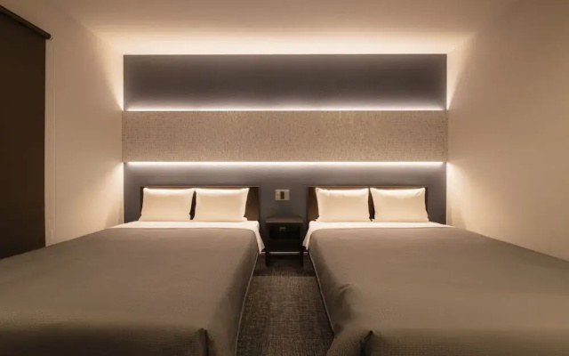 GRAND BASE Hakata Premium