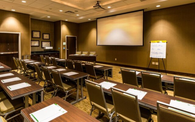 Holiday Inn Lexington - Hamburg by IHG