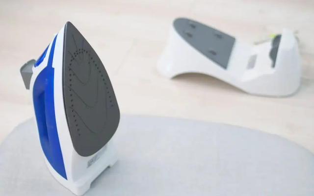 Kicon Hotels Fuchsia