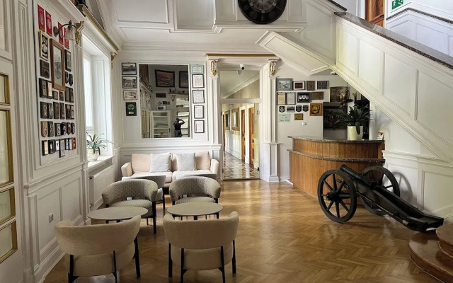 Oficerski Yacht Club Resort & Spa