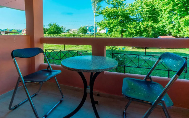 Loula Apartments