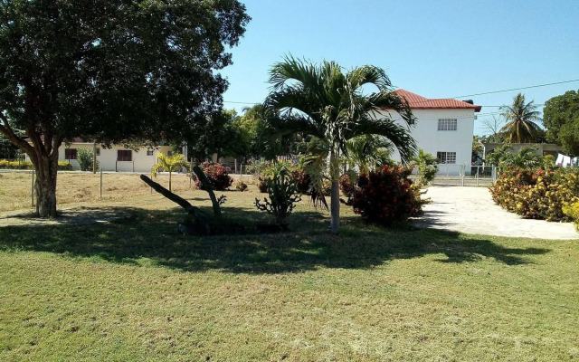 Treasure Bay Guesthouse
